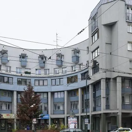 Penthouse In The Center - By Hosty