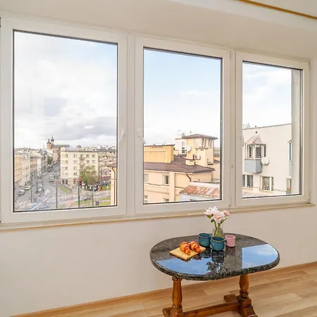 Penthouse In The Center - By Hosty Appartamento
