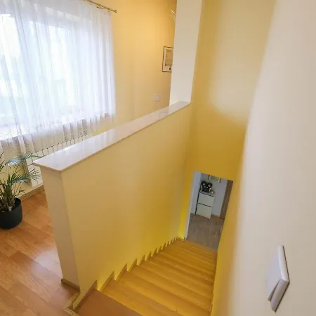 Penthouse In The Center - By Hosty