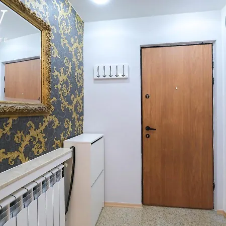 Penthouse In The Center - By Hosty