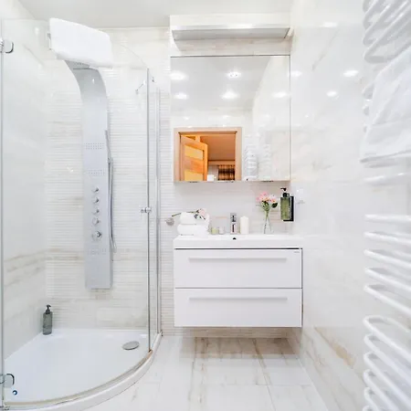 Penthouse In The Center - By Hosty 아파트 크라쿠프